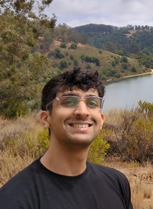 Headshot of Istafa Sajid Qureshi